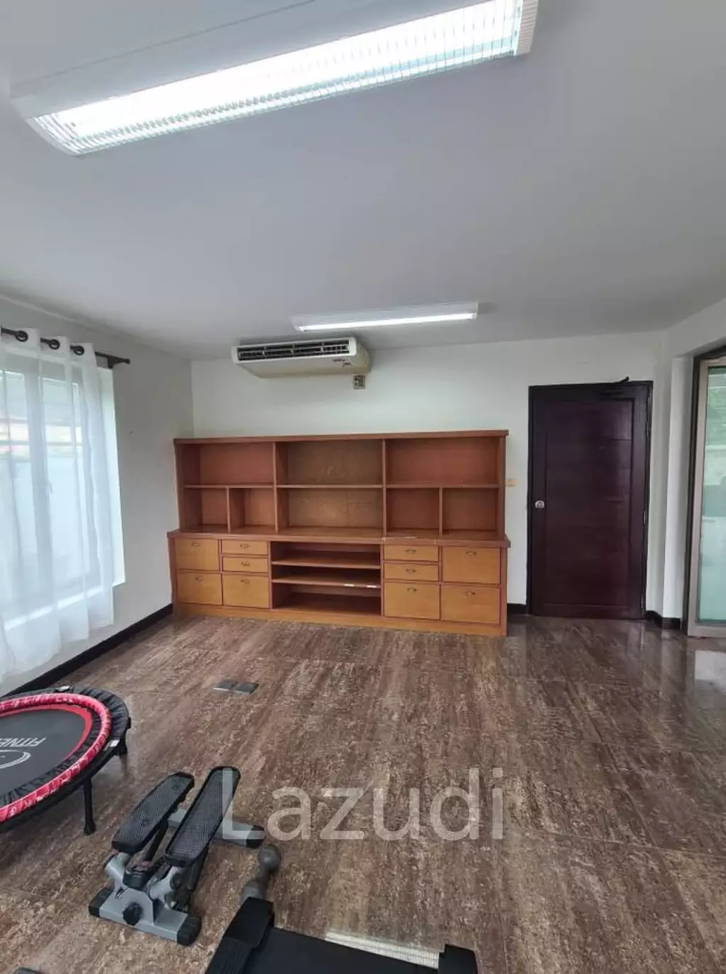 Spacious 4 Bedroom Pool Villa For Rent In Muang Phuket