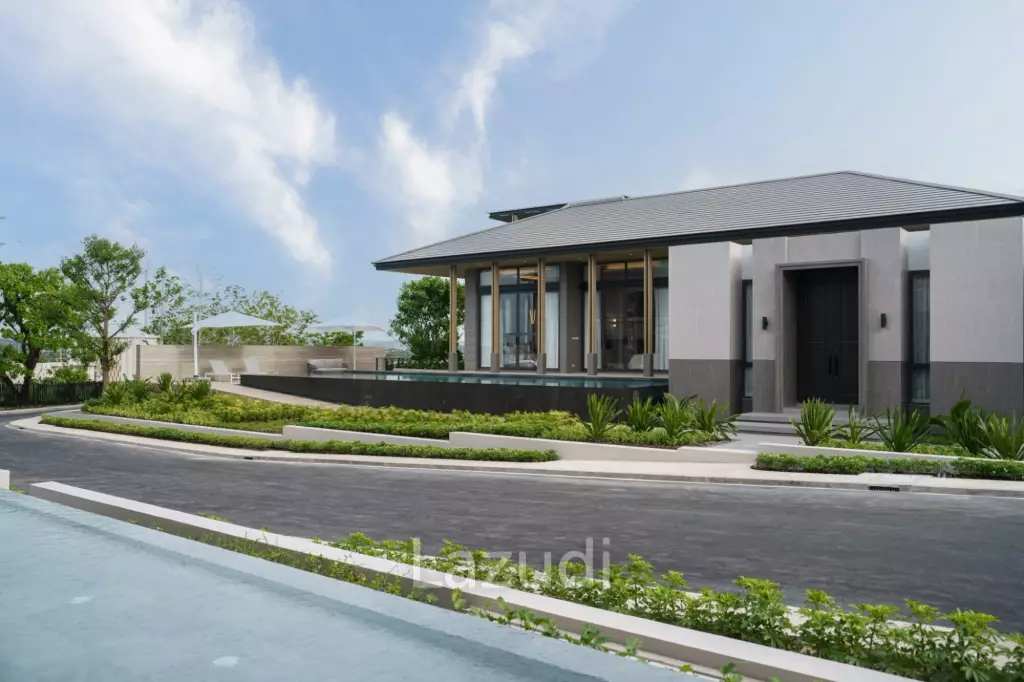 4 Bedrooms 5 Bathrooms 559 SQ.M. CASCADE By PATTA