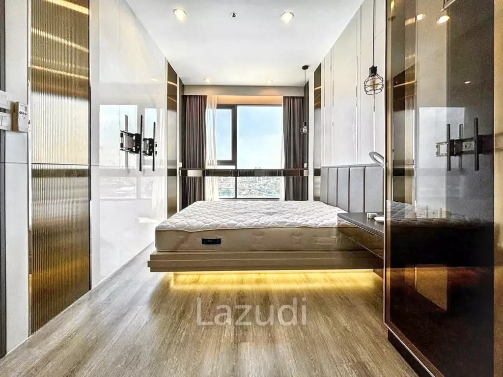 2 Bed 1 Bath 53 SQ.M IDEO Mobi Sukhumvit 66