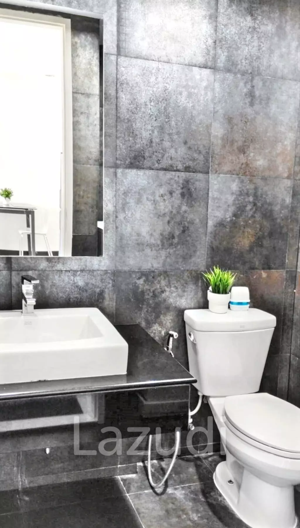 1 BEd 1 Bath 43 SQ.M Voque Sukhumvit 16