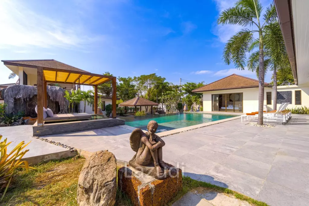 Luxurious 4 Bedroom Villa for Rent in Hua Hin, Thailand