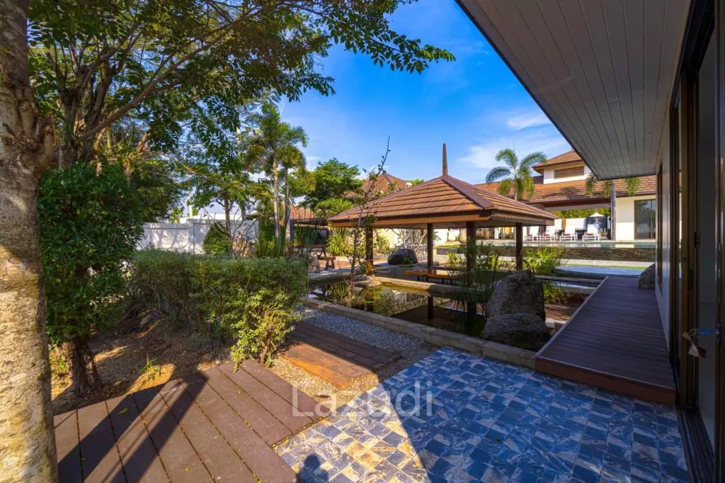 Luxurious 4 Bedroom Villa for Rent in Hua Hin, Thailand