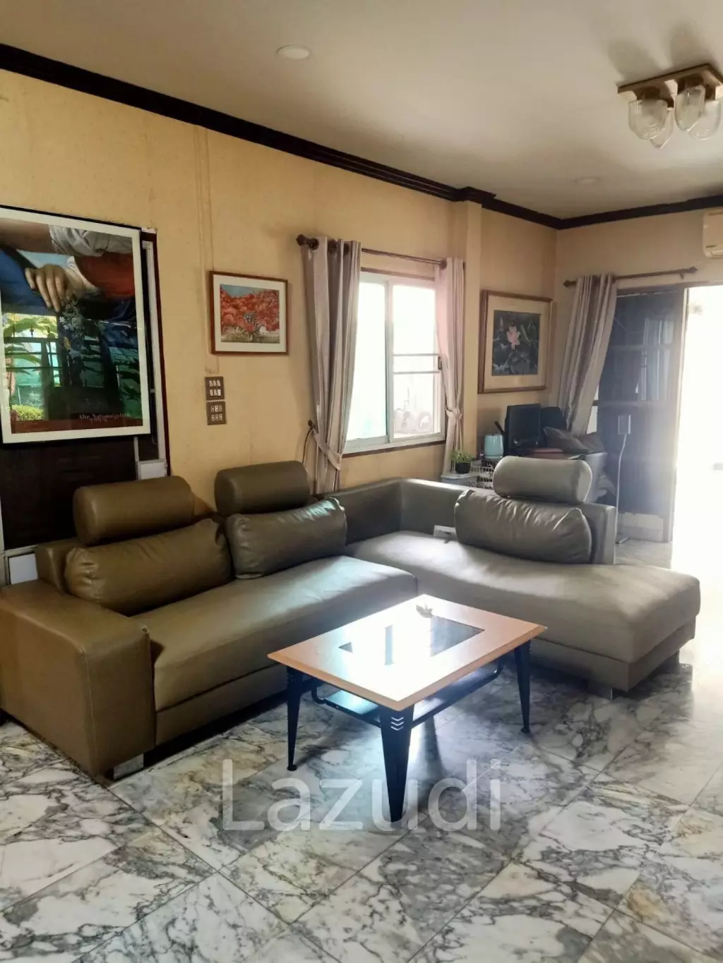 2 Storey and 3 Bedrooms House For Sale in Sinthanee 1