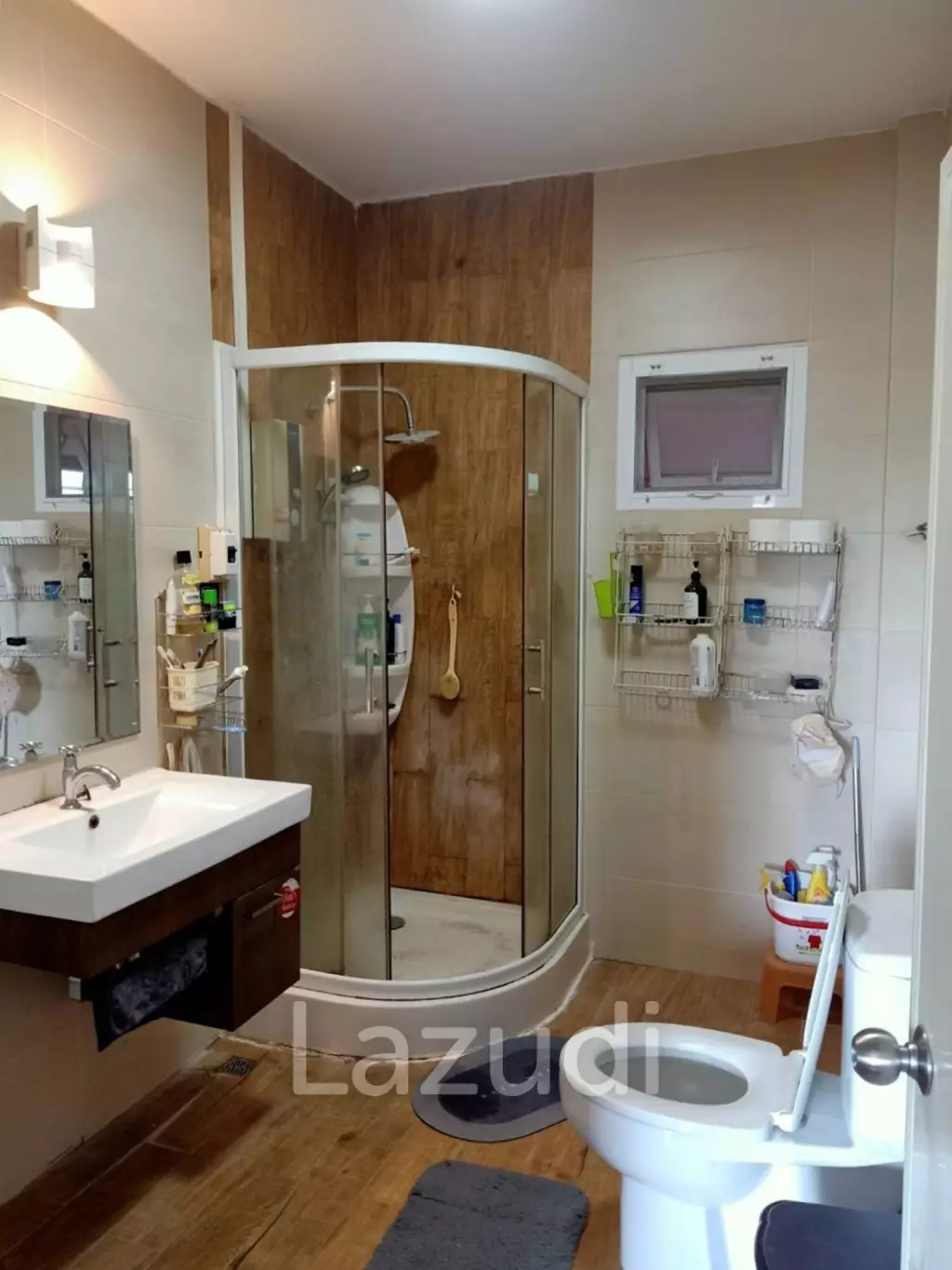 2 Storey and 3 Bedrooms House For Sale in Sinthanee 1