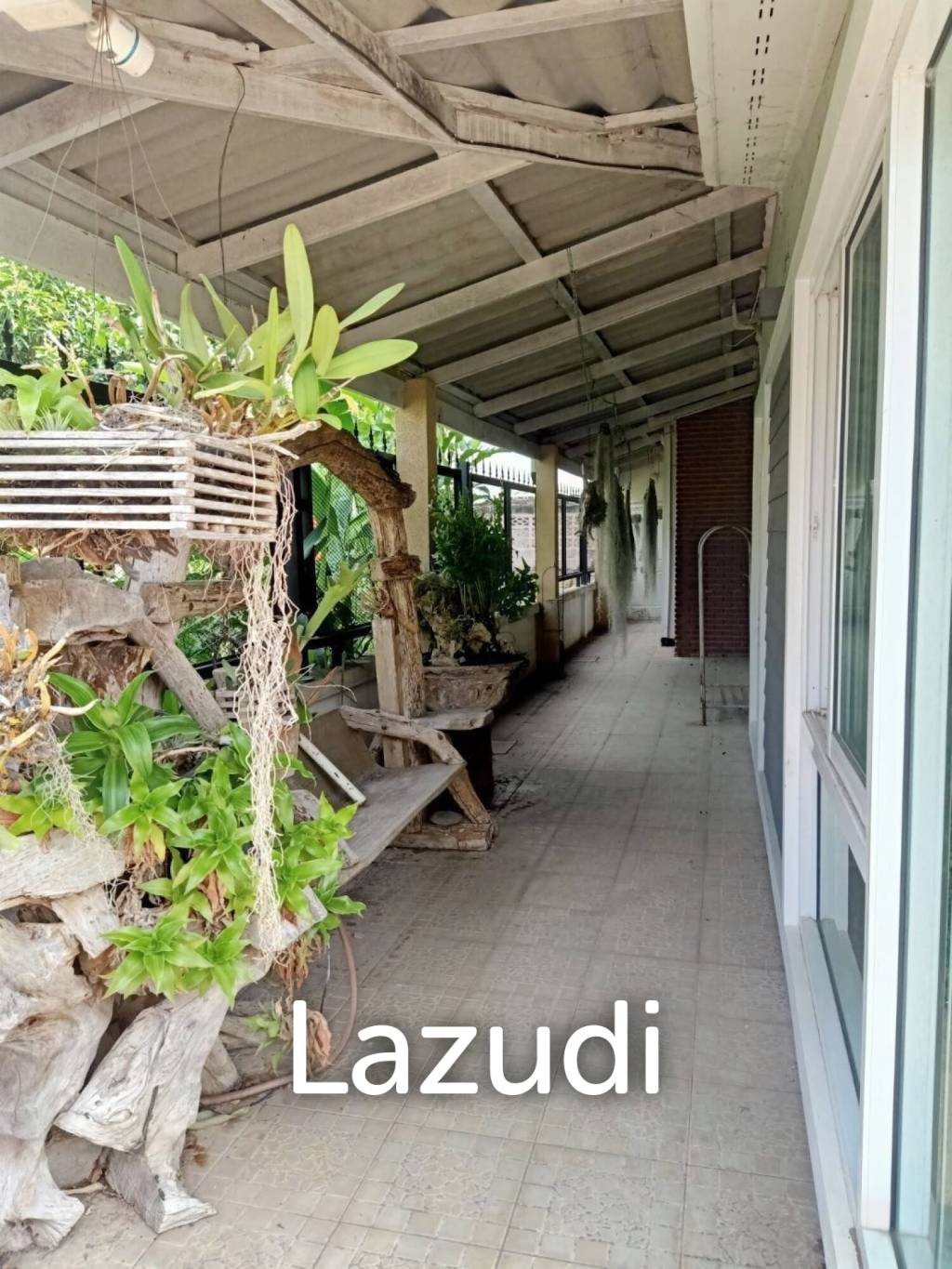 2 Storey and 3 Bedrooms House For Sale in Sinthanee 1