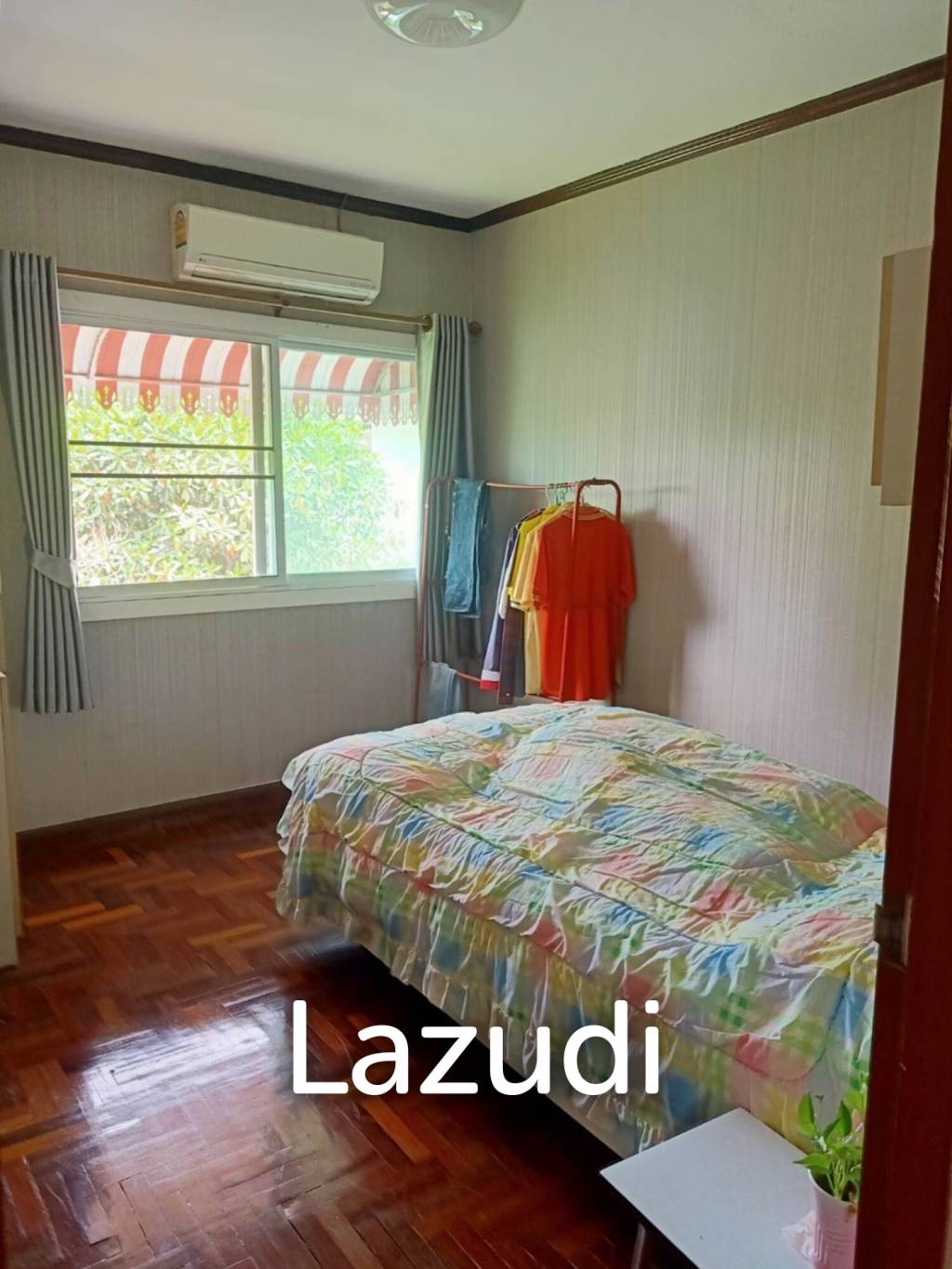 2 Storey and 3 Bedrooms House For Sale in Sinthanee 1