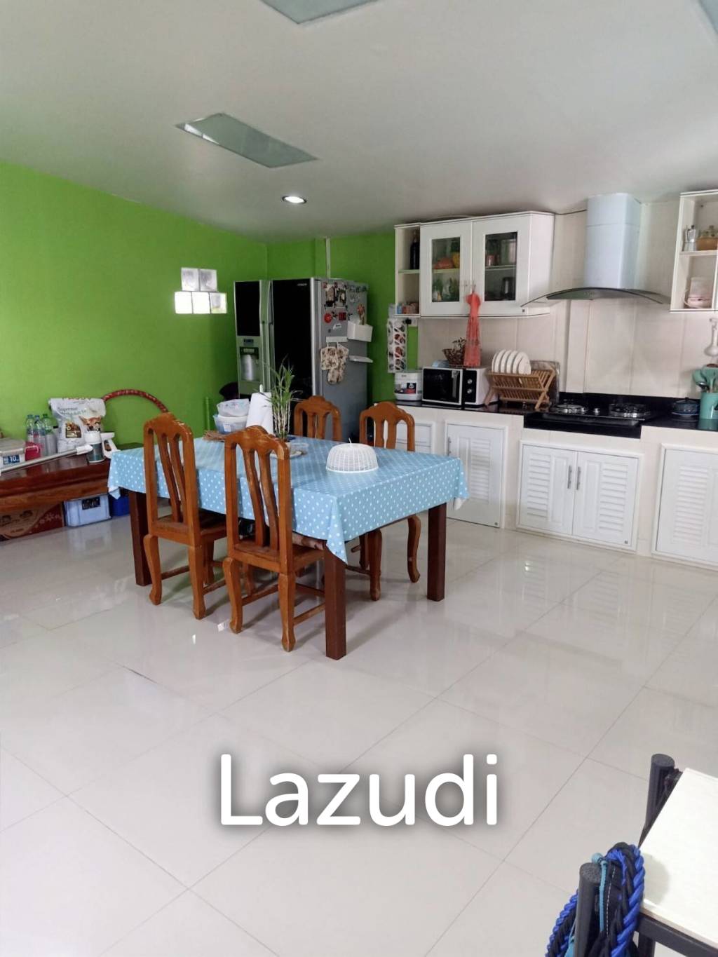 2 Storey and 3 Bedrooms House For Sale in Sinthanee 1