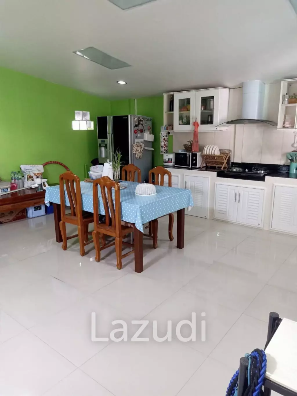 2 Storey and 3 Bedrooms House For Sale in Sinthanee 1