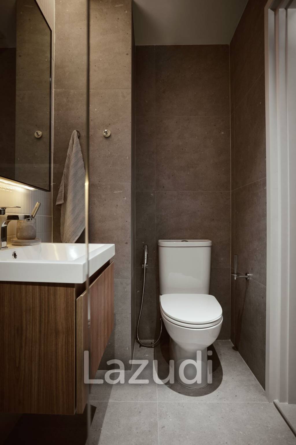 Affordable Condo with City Views in Rat Burana