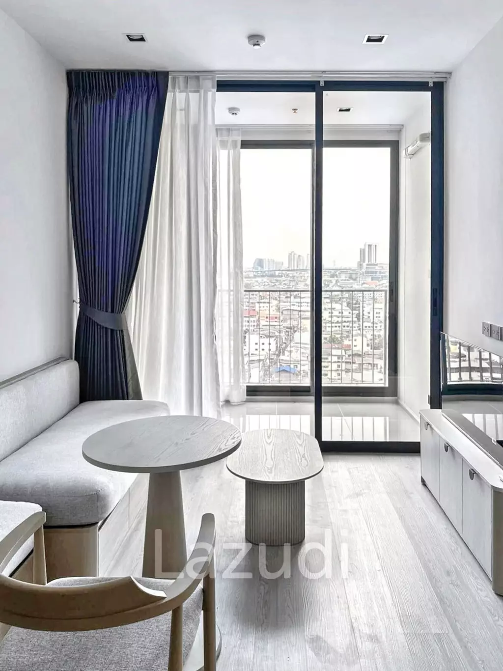 1 Bed 1 Bath 31 SQ.M Reference Sathorn - Wongwianyai