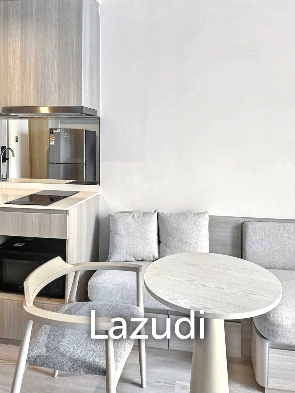 1 Bed 1 Bath 31 SQ.M Reference Sathorn - Wongwianyai