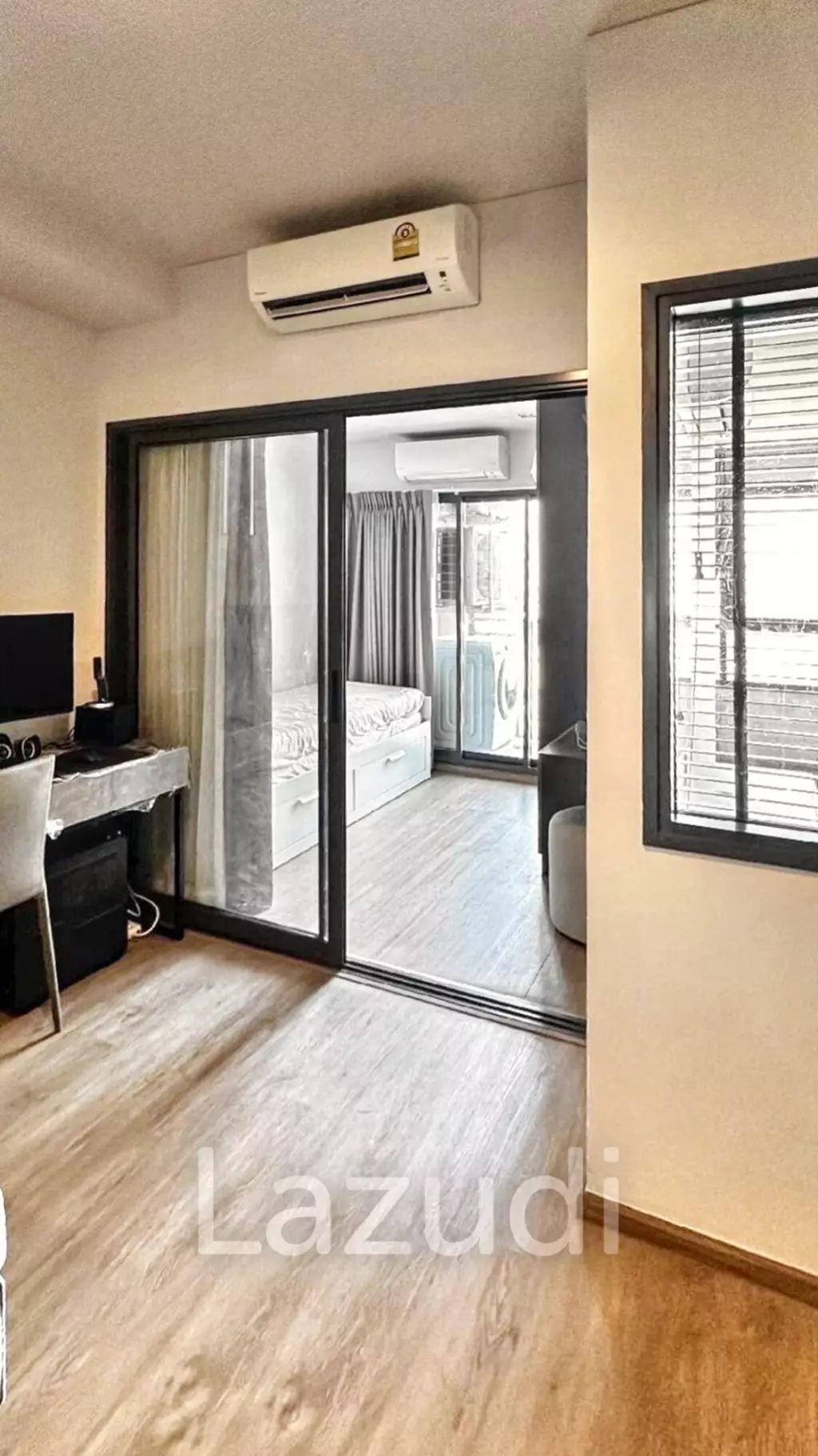 2 Bed 1 Bath 46 SQ.M Ideo Phaholyothin Chatujak