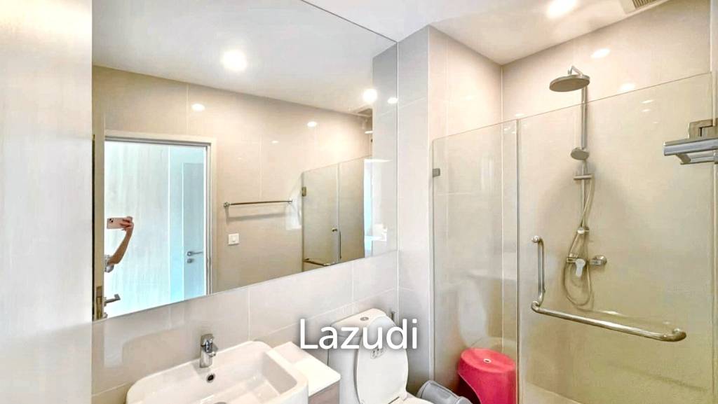 2 Bed 2 Bath 53 SQ.M Noble Revolve Ratchada 1