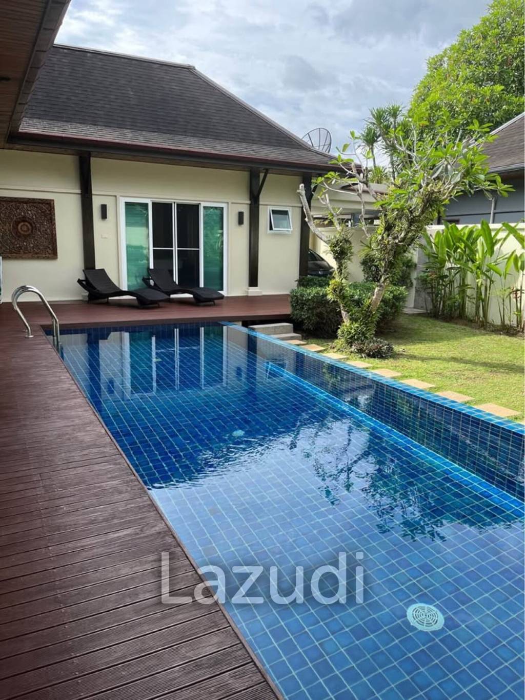 Luxury Villa with Private Pool and Modern Design in Choeng Thale Phuket