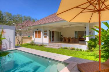Vente Villa - Modern 2-bed Thai Villa in Rawai with Private Pool