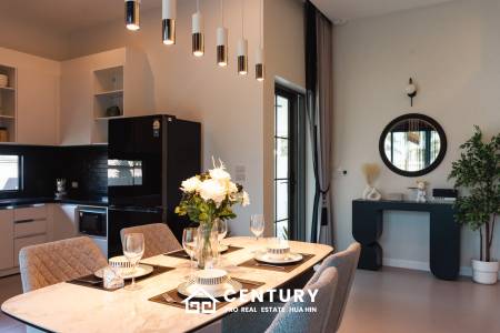 466 ตร.ม 3 เตียง 3 อาบน้ำ วิลล่า For ขาย