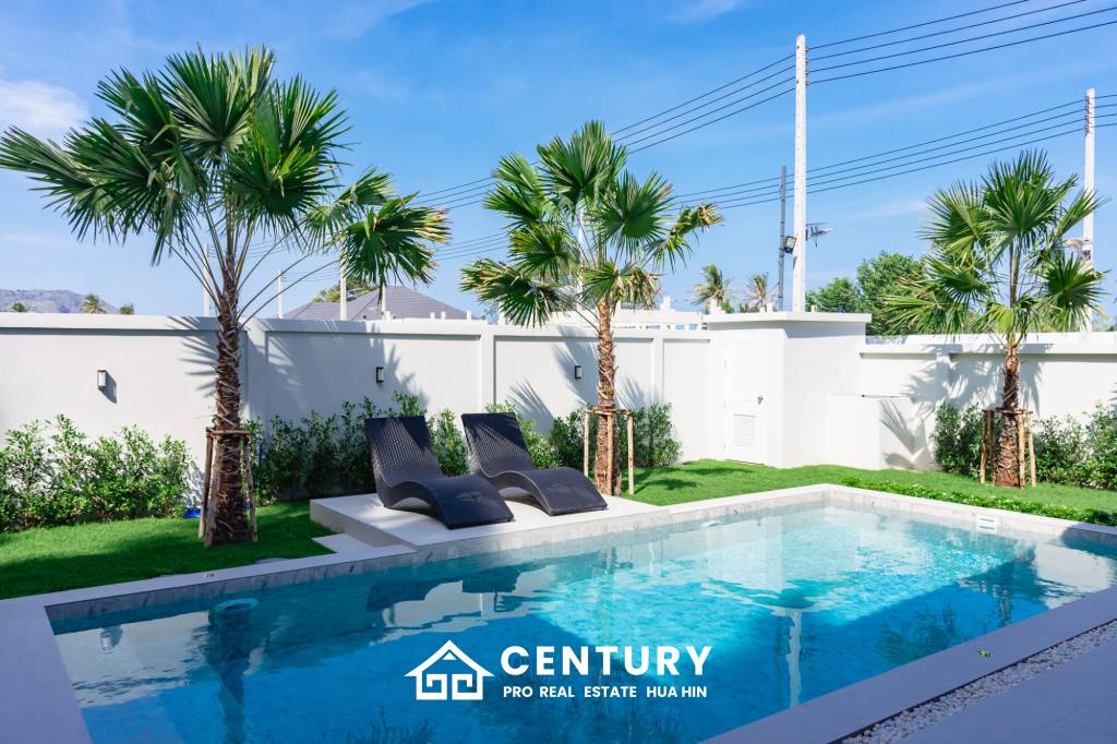 466 ตร.ม 3 เตียง 3 อาบน้ำ วิลล่า For ขาย