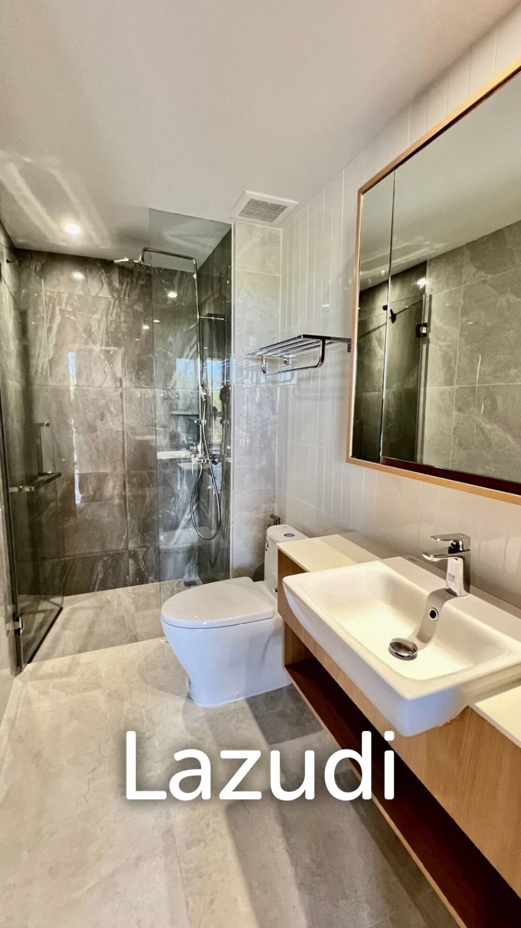 3 Bedroom 131 SQ.M Laguna Beachside For Sale