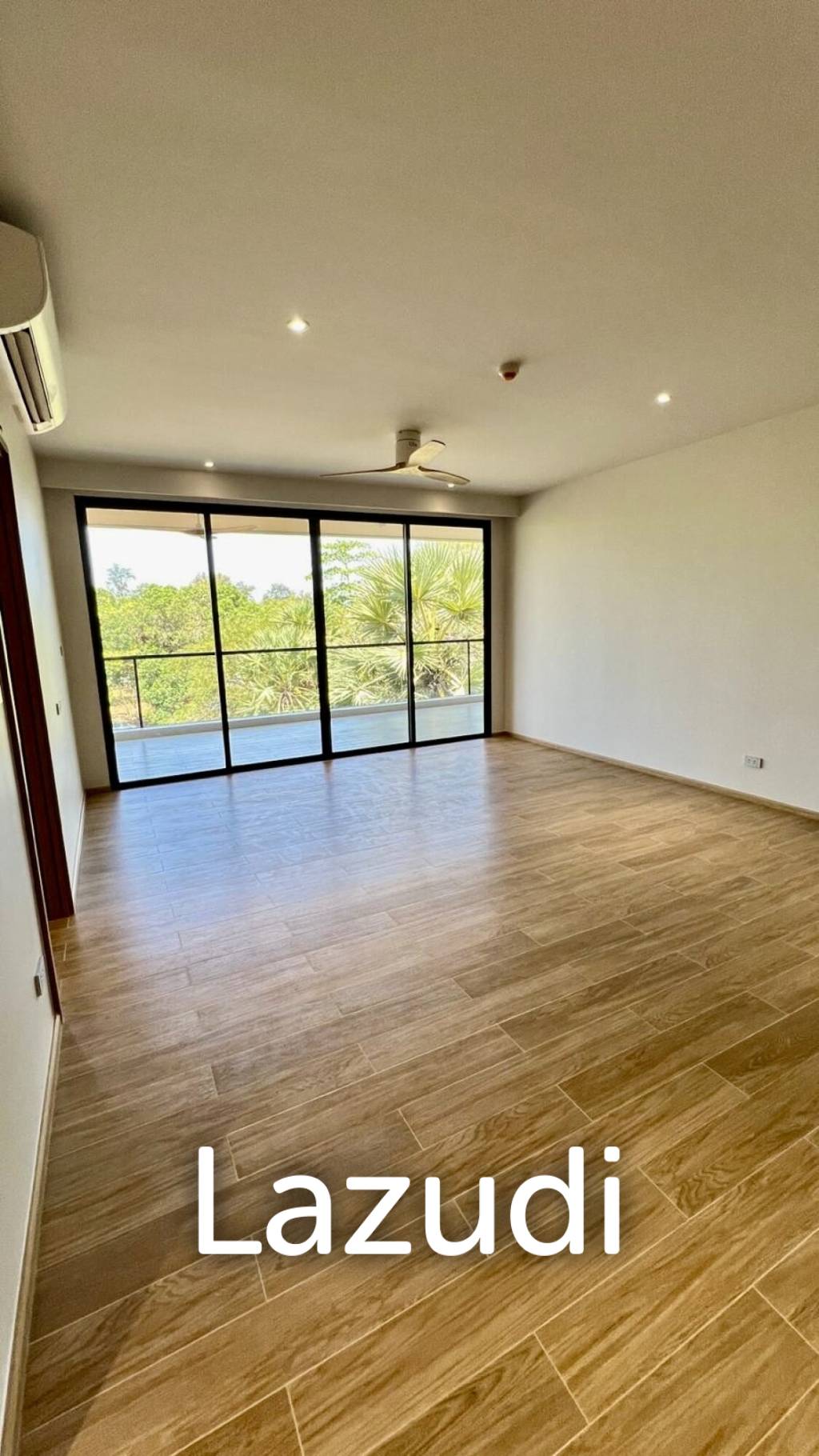 3 Bedroom 131 SQ.M Laguna Beachside For Sale