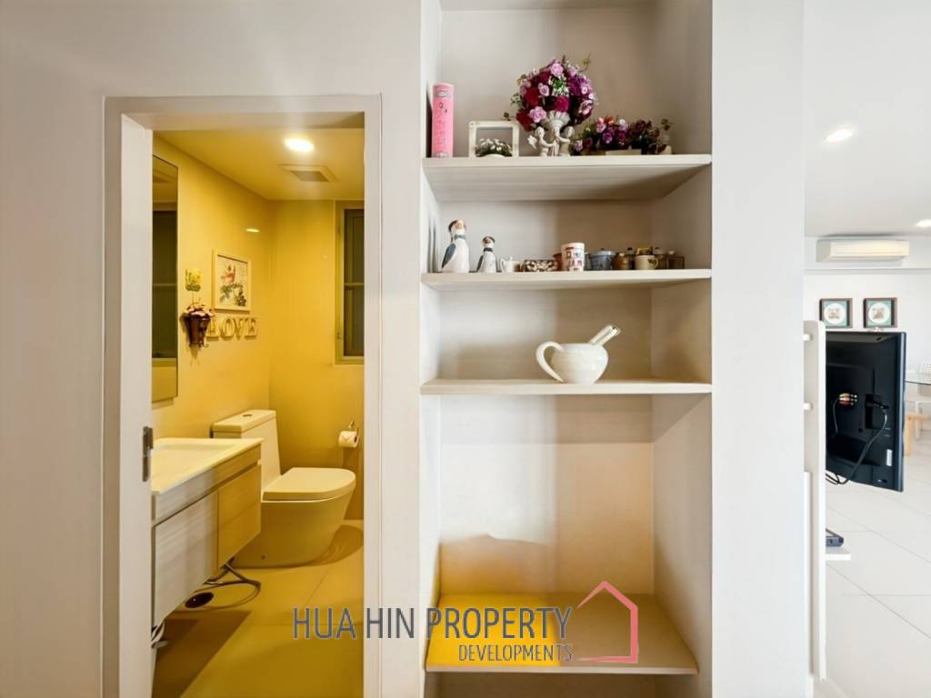 Luxury 2-Bedroom Condo in Baan Thew Talay Cha Am For Sale