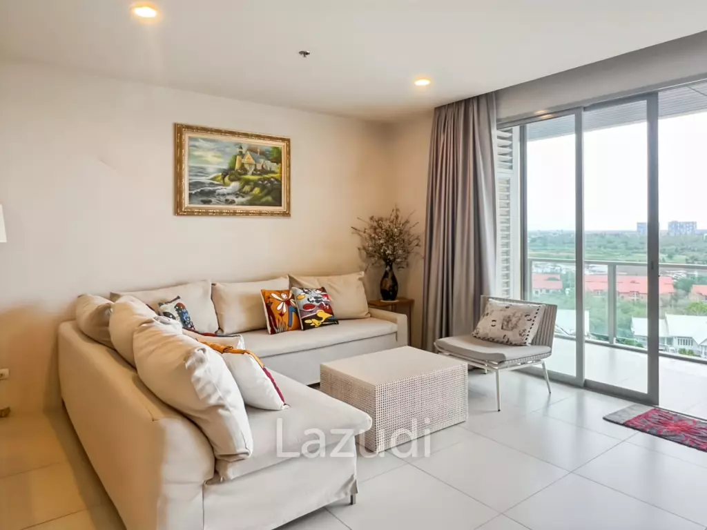 Seaview 2-Bedroom Condo in Baan Thew Talay Cha Am For Sale
