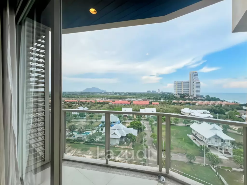 Seaview 2-Bedroom Condo in Baan Thew Talay Cha Am For Sale