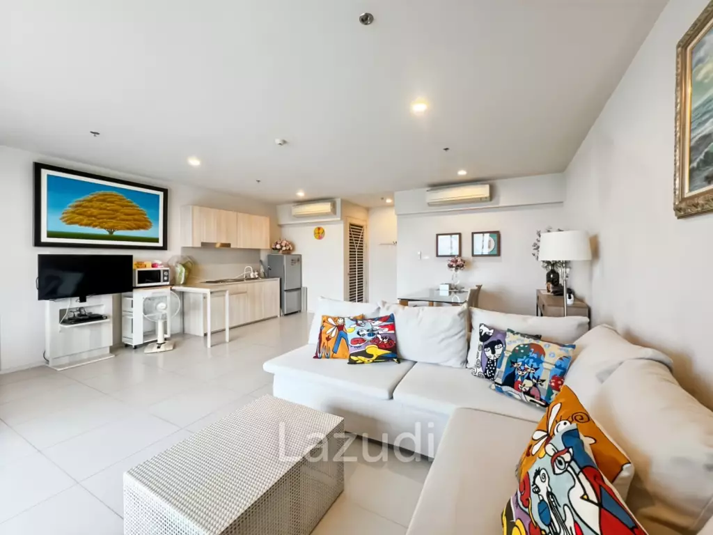 Seaview 2-Bedroom Condo in Baan Thew Talay Cha Am For Sale
