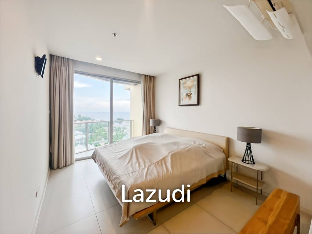 Seaview 2-Bedroom Condo in Baan Thew Talay Cha Am For Sale