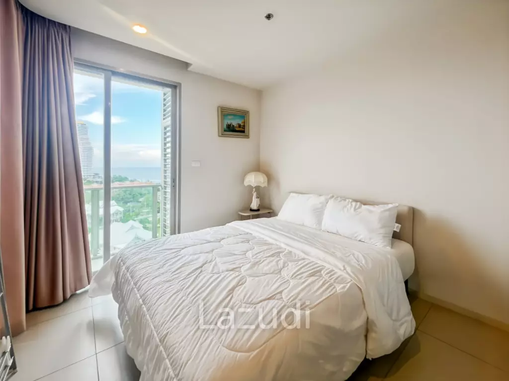 Seaview 2-Bedroom Condo in Baan Thew Talay Cha Am For Sale