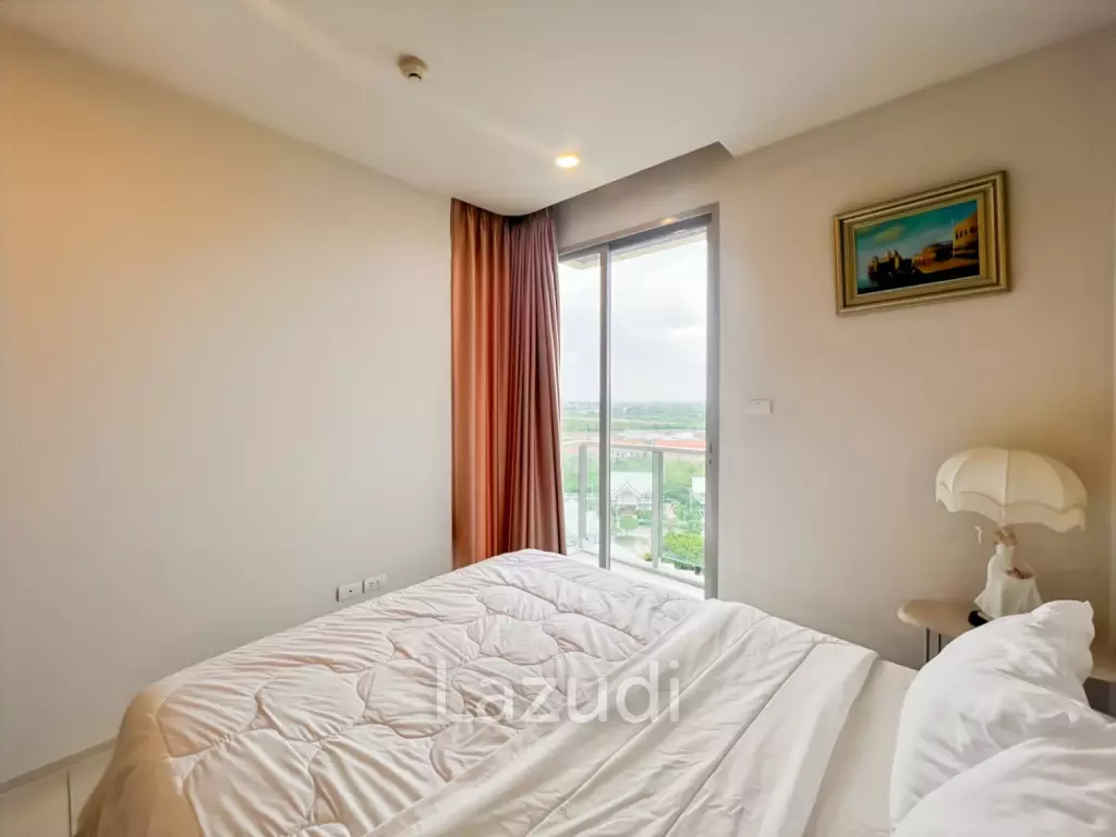Seaview 2-Bedroom Condo in Baan Thew Talay Cha Am For Sale
