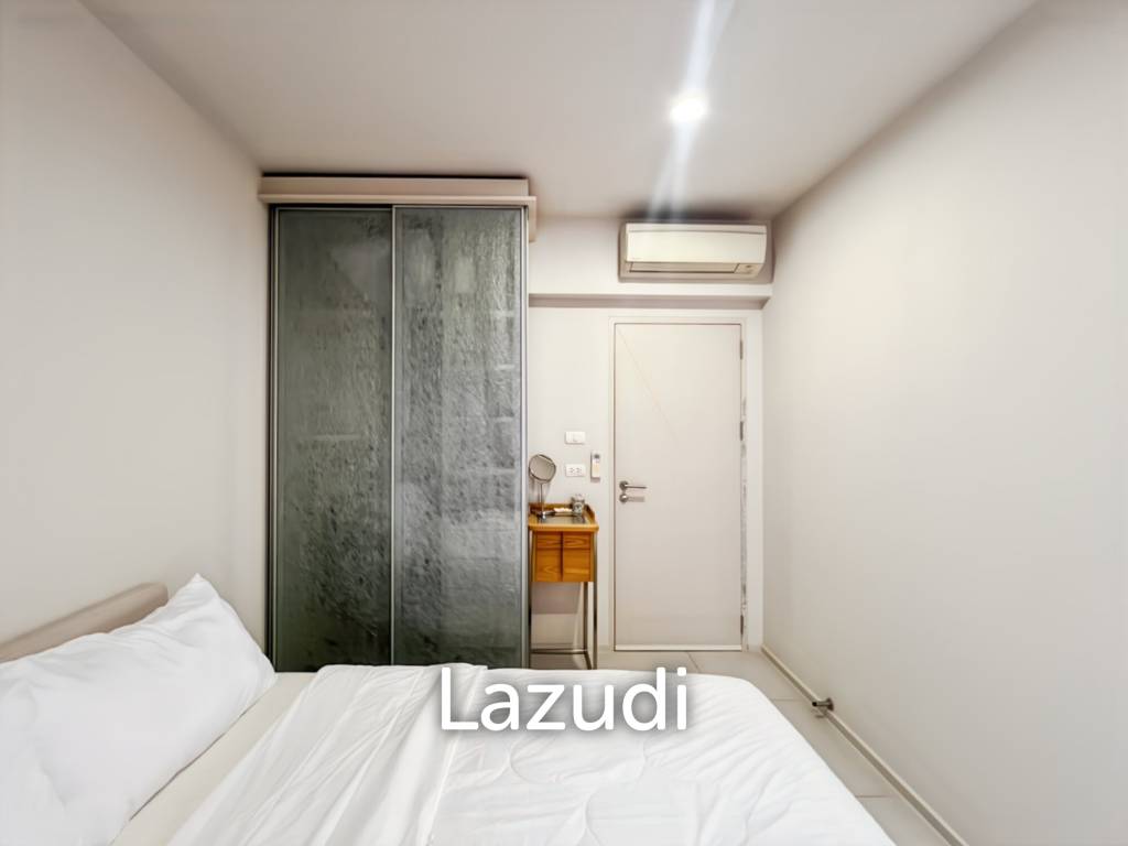 Seaview 2-Bedroom Condo in Baan Thew Talay Cha Am For Sale