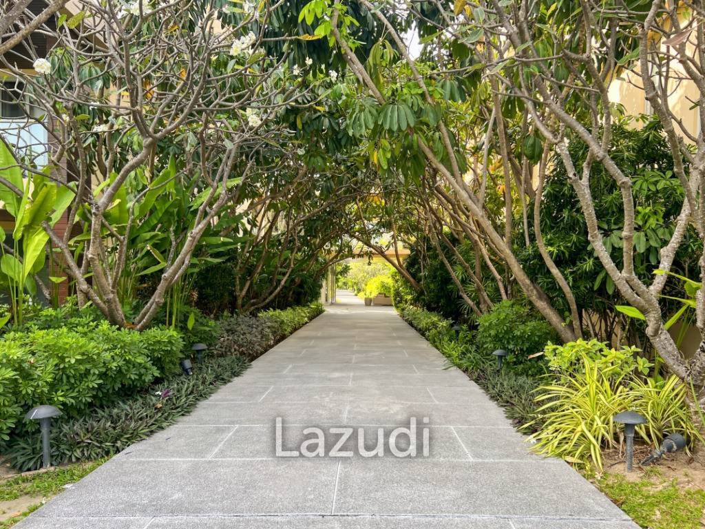 Luxury 2-Bedroom Condo in Baan Thew Talay Cha Am For Sale