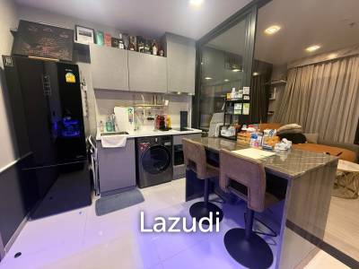 1 Bedroom 2 Bathrooms 60 SQ.M Life Asoke Hype