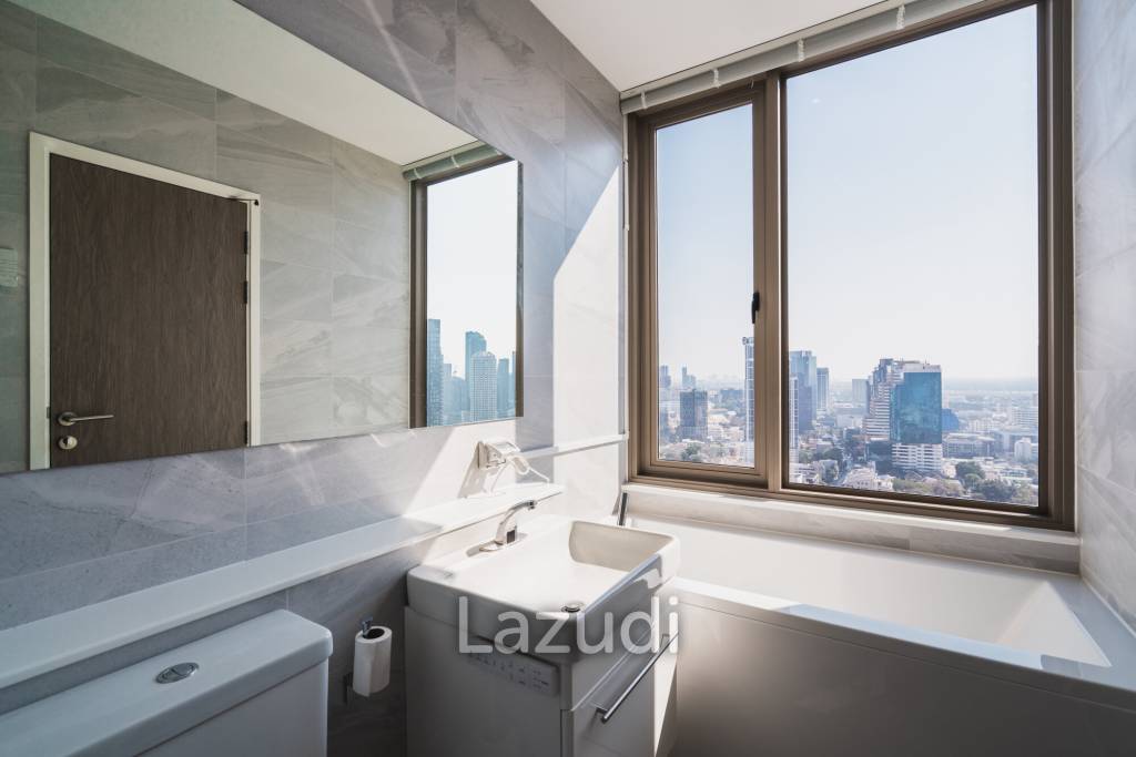 2 Bed 2 Bath 81 SQ.M RHYTHM Ekkamai Estate