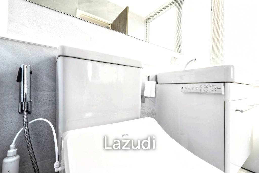 2 Bed 2 Bath 81 SQ.M RHYTHM Ekkamai Estate
