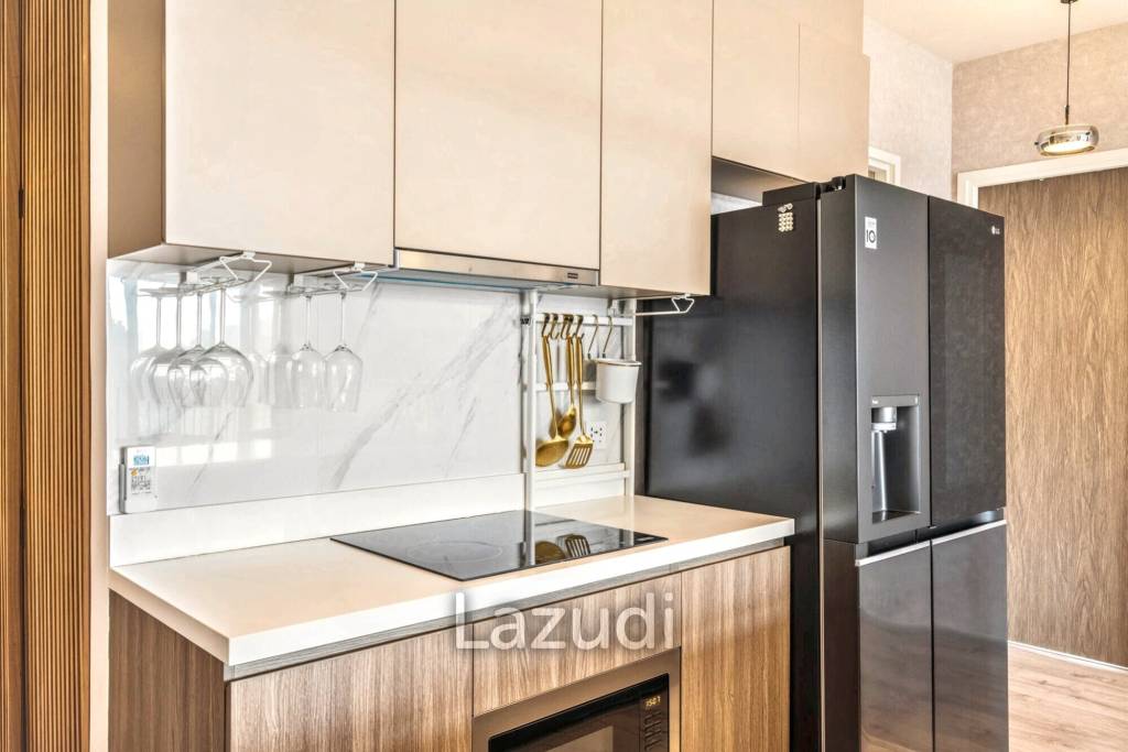 2 Bed 2 Bath 81 SQ.M RHYTHM Ekkamai Estate