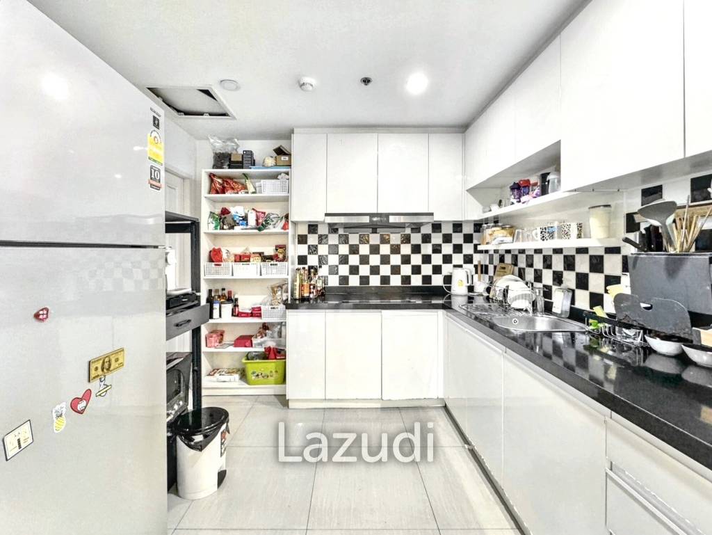 4 Bed 3 Bath 193 SQ.M Belle Grand Rama 9