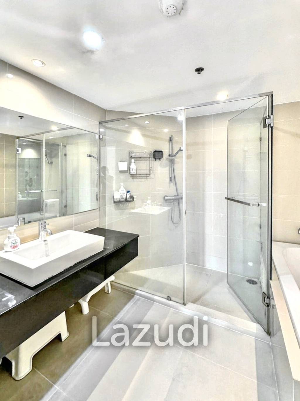 4 Bed 3 Bath 193 SQ.M Belle Grand Rama 9
