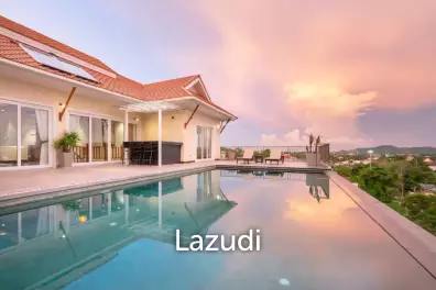 Hillside 5-Bedroom Pool Villa with Chalong Bay View