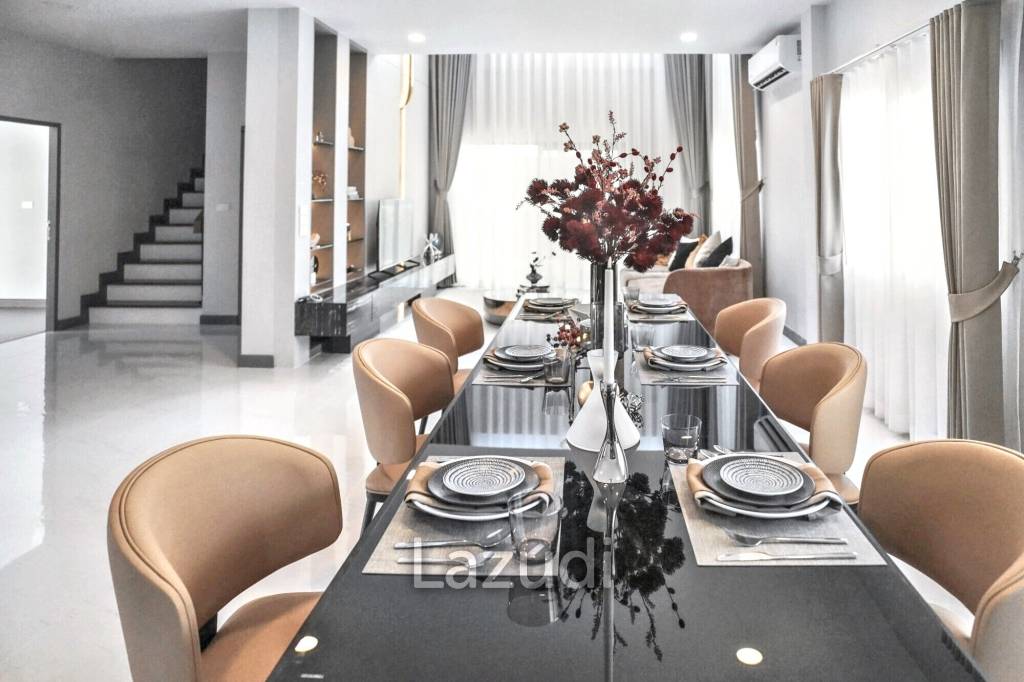 4 Bed 5 Bath 313 SQ.M The City Bangna