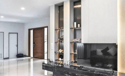 4 Bed 5 Bath 313 SQ.M The City Bangna