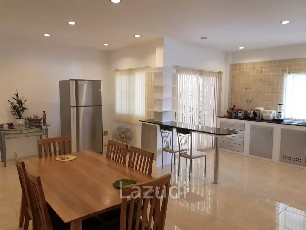4 Bedrooms Spacious Well Maintained House for Sale