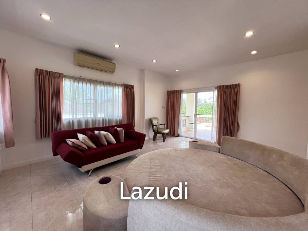 4 Bedrooms Spacious Well Maintained House for Sale