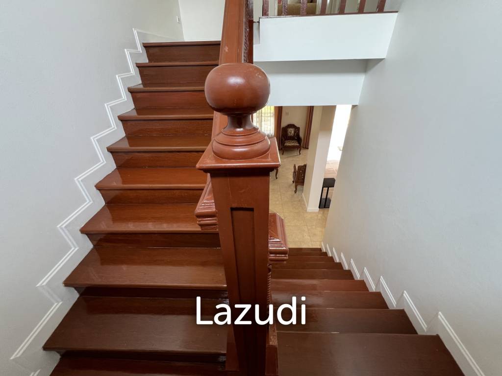 4 Bedrooms Spacious Well Maintained House for Sale