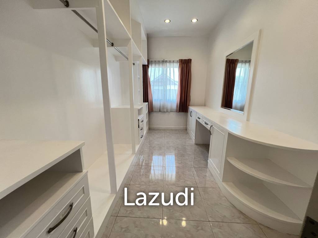 4 Bedrooms Spacious Well Maintained House for Sale