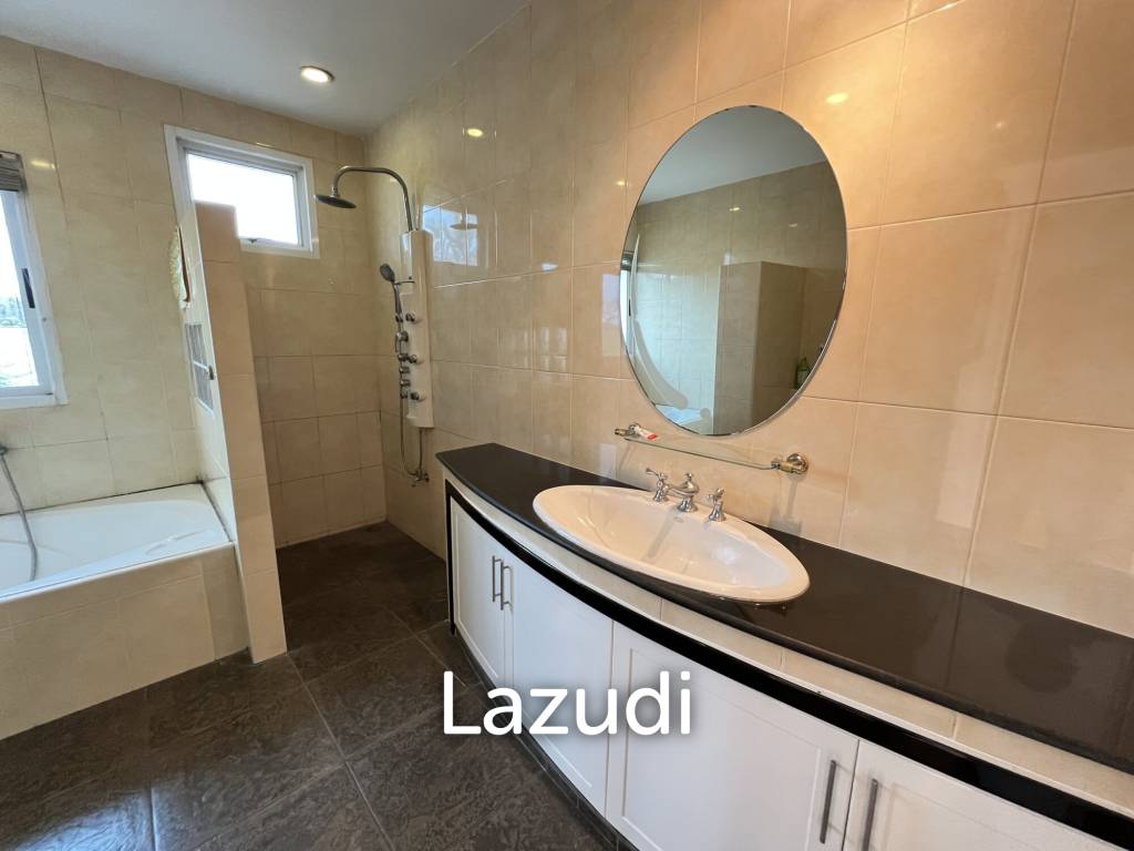 4 Bedrooms Spacious Well Maintained House for Sale