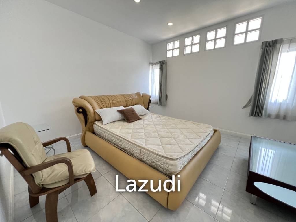4 Bedrooms Spacious Well Maintained House for Sale