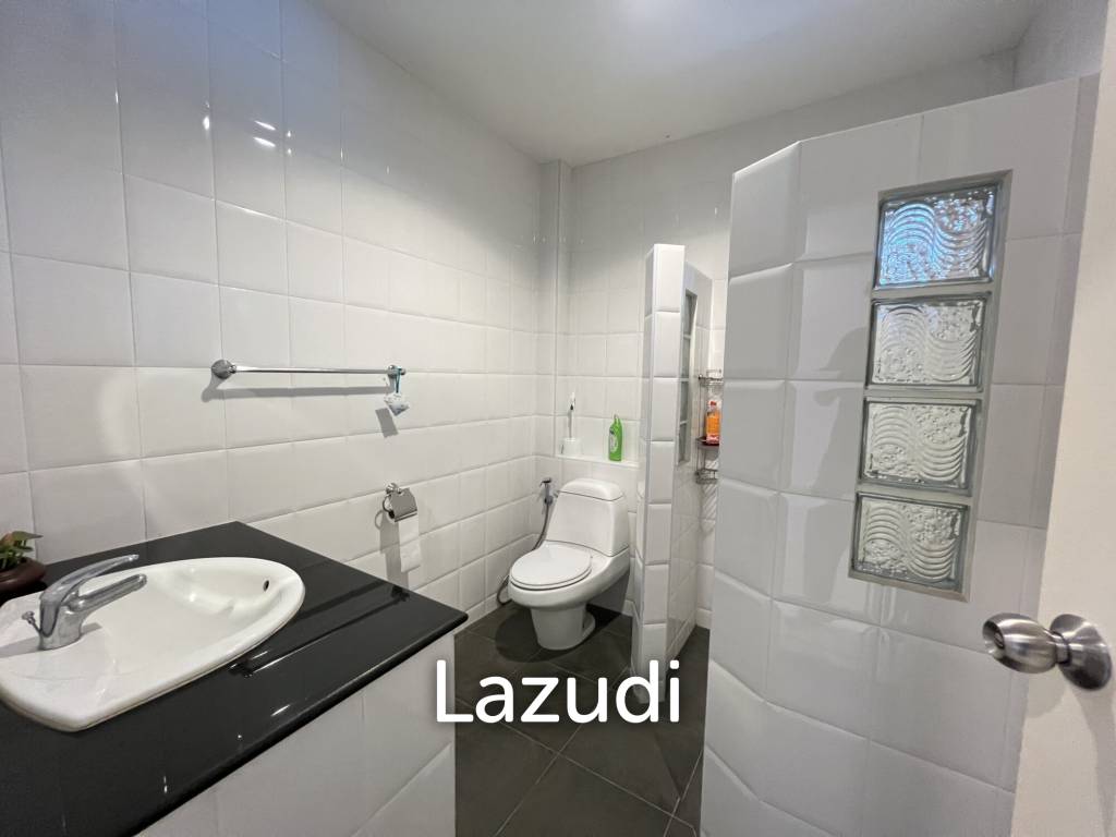 4 Bedrooms Spacious Well Maintained House for Sale