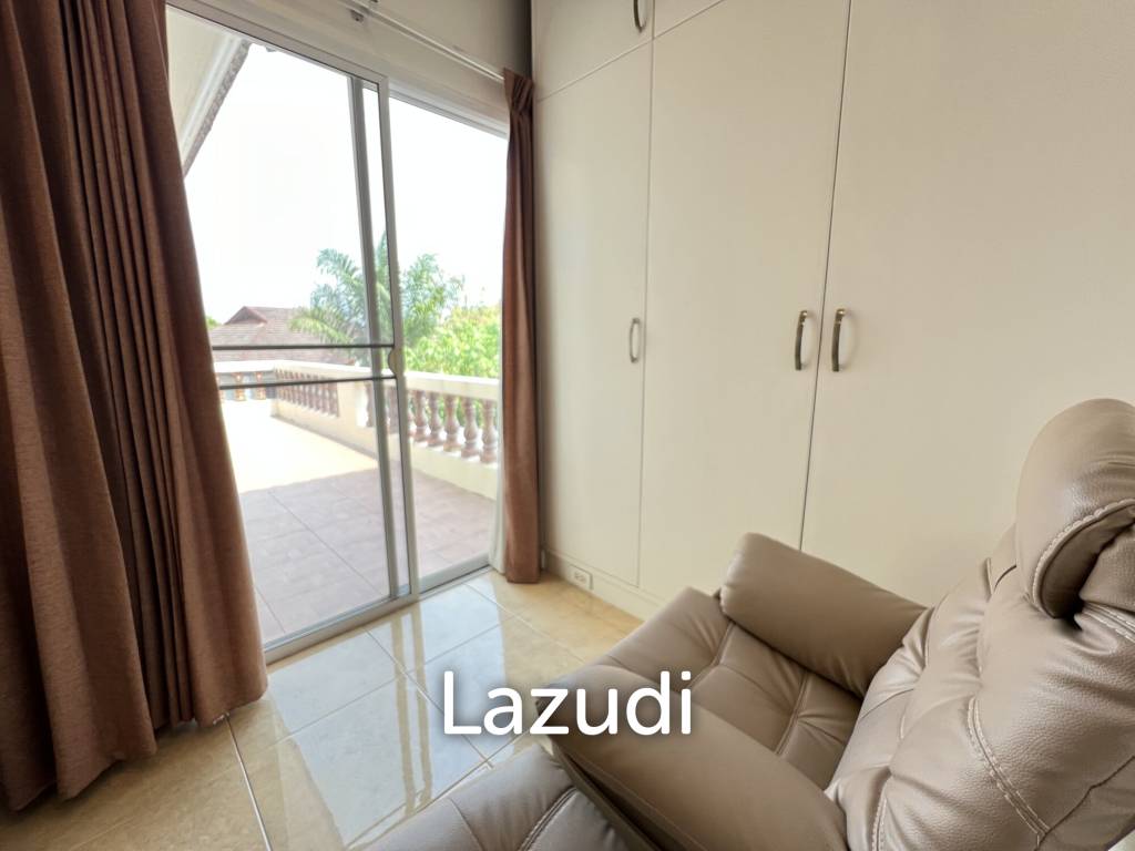 4 Bedrooms Spacious Well Maintained House for Sale