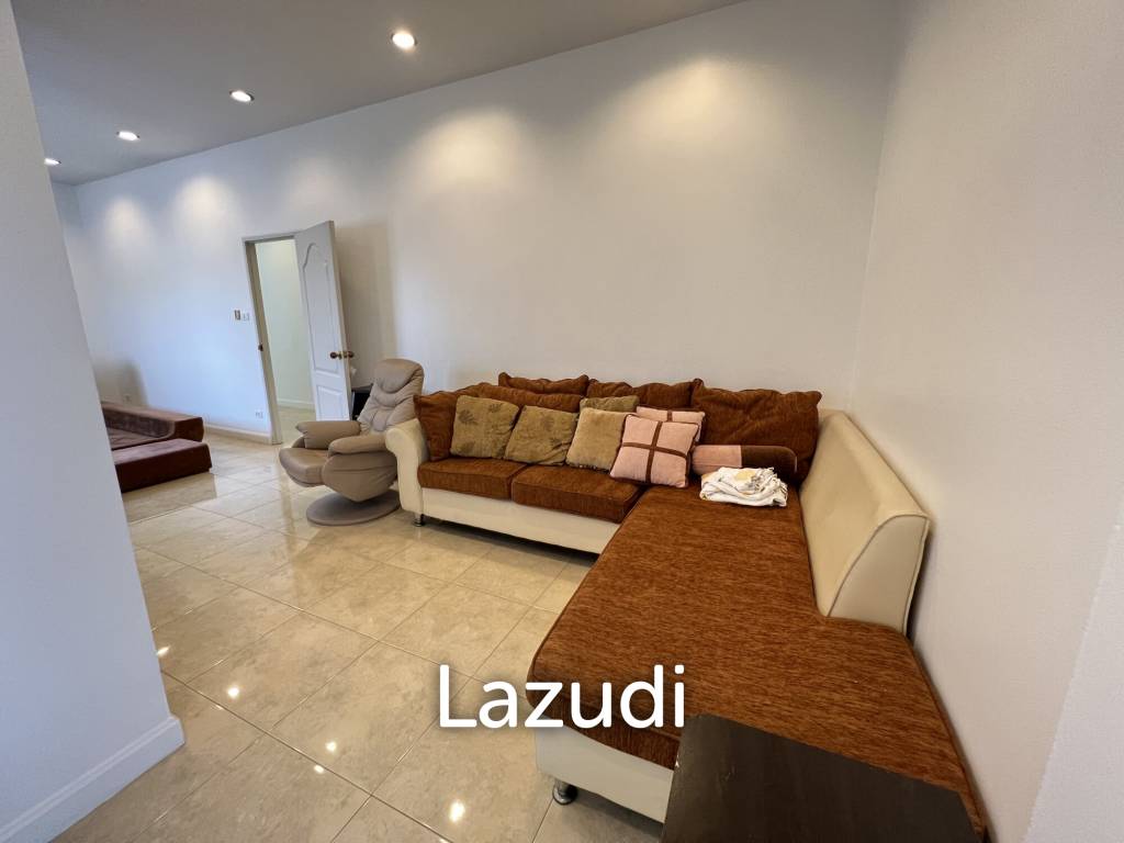 4 Bedrooms Spacious Well Maintained House for Sale